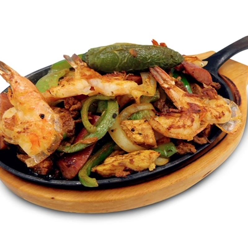 Parrillada mixta en comal